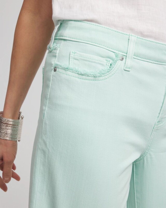 Girlfriend Fray Hem Shorts - image 4